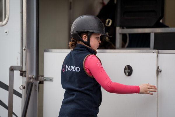 Yardd Ladies Navy Gilet